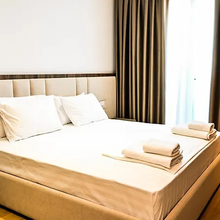 Apart Otel Priamor Collection